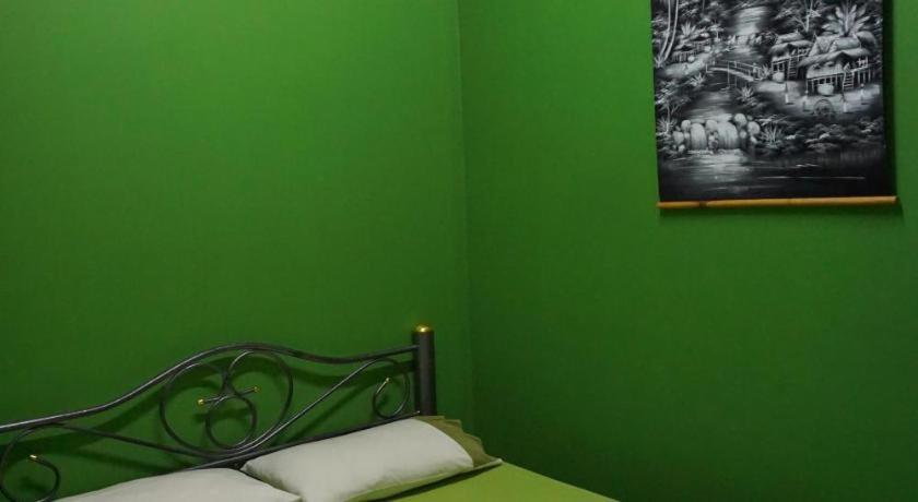Oyo 730 Meedee Hostel Bangkok Eksteriør billede